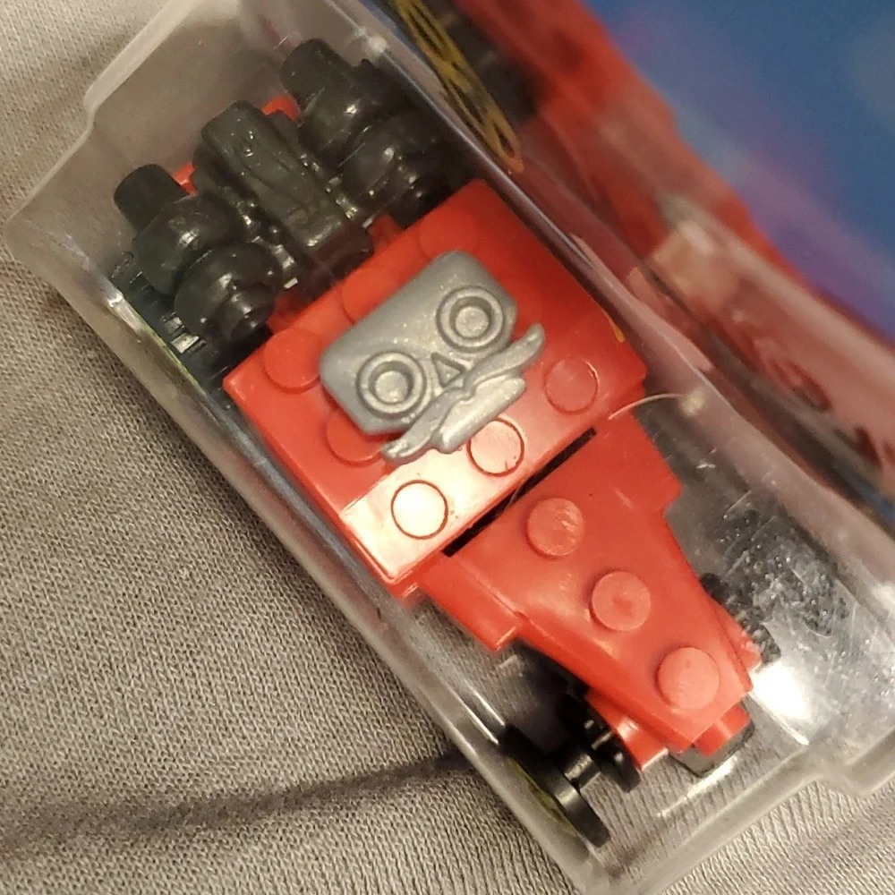 Hot Wheels - has a Lego‎ look